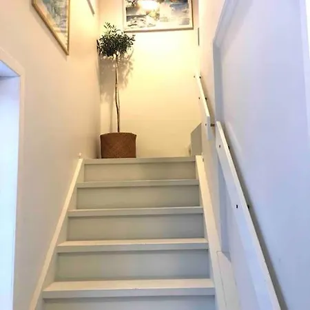 Apartment Familievennlig Med Hage Og Fjordutsikt Horten